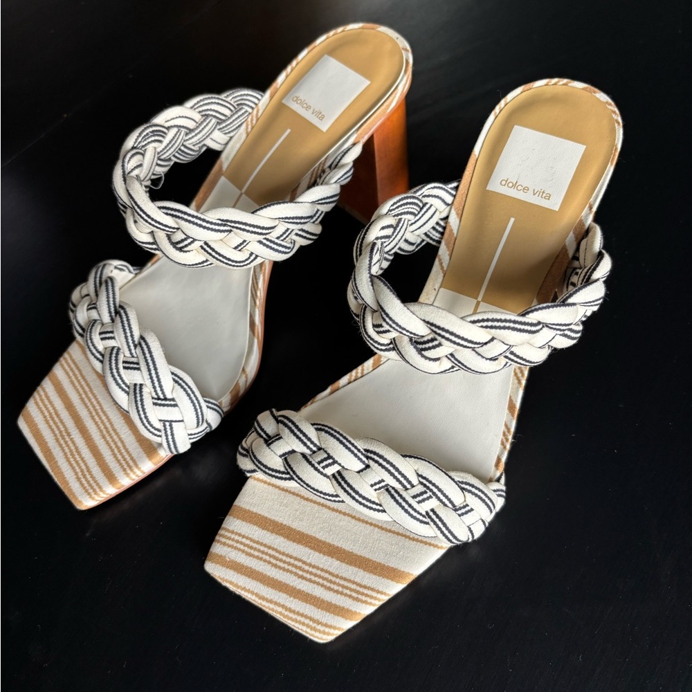 NIB Dolce Vita Paily Sandal Heel White and Black size 8
